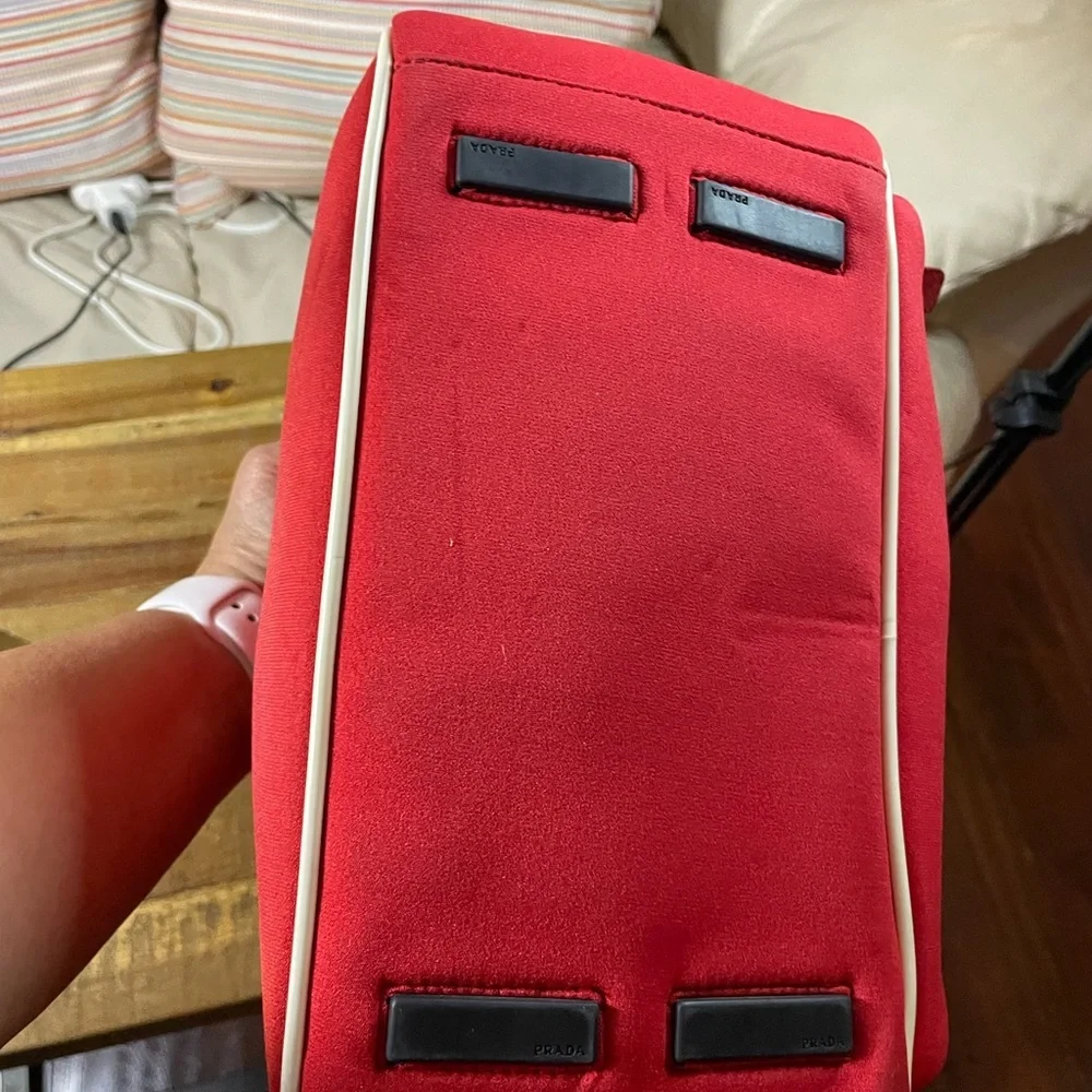 Prada Red Bag - Picture 9 of 11